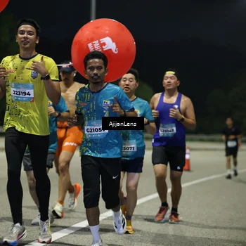 Runner Photo 5843293