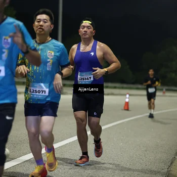 Runner Photo 5843301