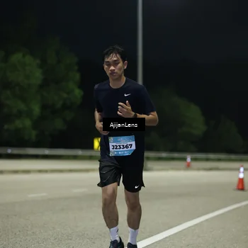 Runner Photo 5843315