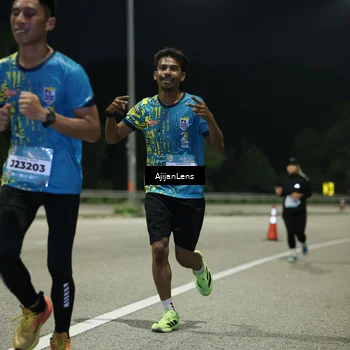Runner Photo 5843365