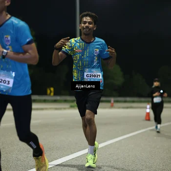 Runner Photo 5843372