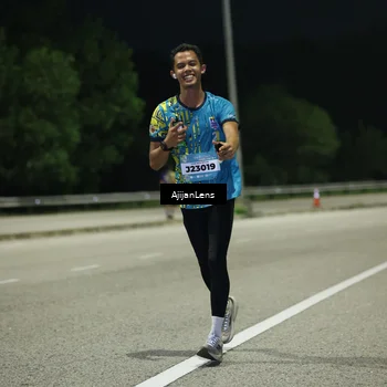 Runner Photo 5843519