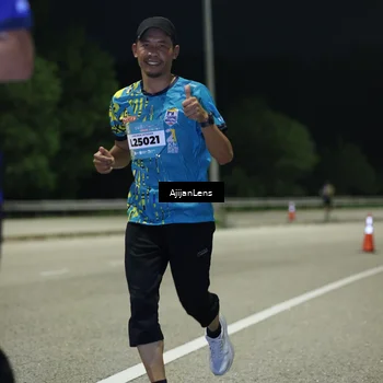 Runner Photo 5843563