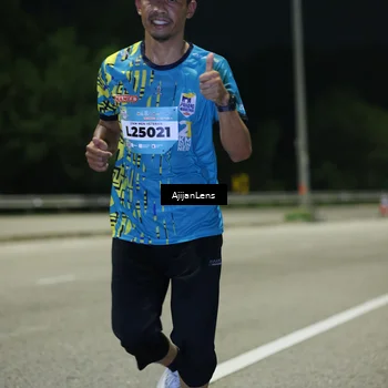 Runner Photo 5843572