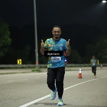 Runner Photo 5843648