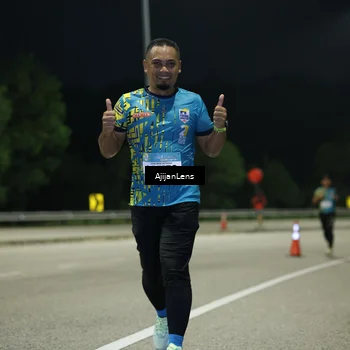 Runner Photo 5843660
