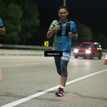 Runner Photo 5843695
