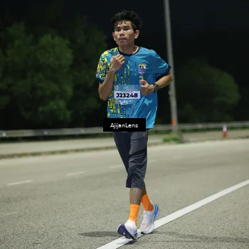 Runner Photo 5843728