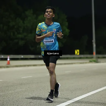 Runner Photo 5843754