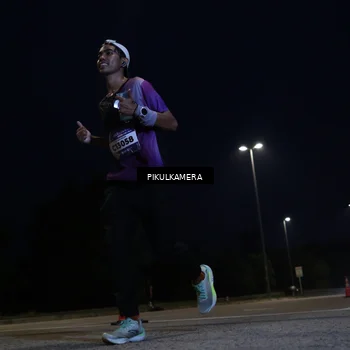 Runner Photo 5843759