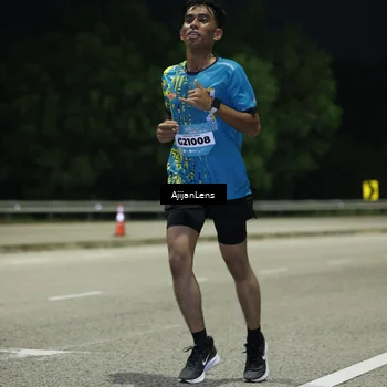 Runner Photo 5843769