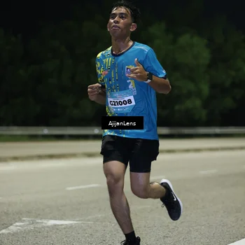 Runner Photo 5843774