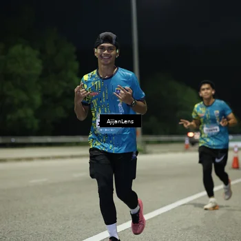 Runner Photo 5843875