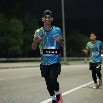 Runner Photo 5843877