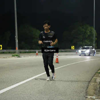 Runner Photo 5843919