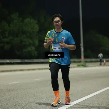 Runner Photo 5843938