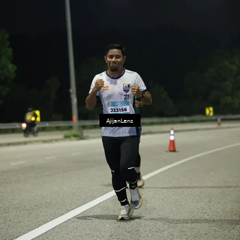 Runner Photo 5843972