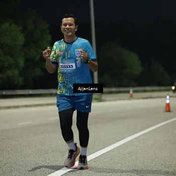 Runner Photo 5843999