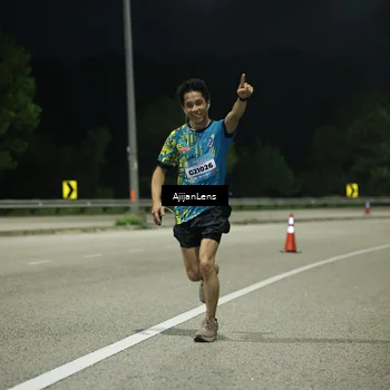 Runner Photo 5844035