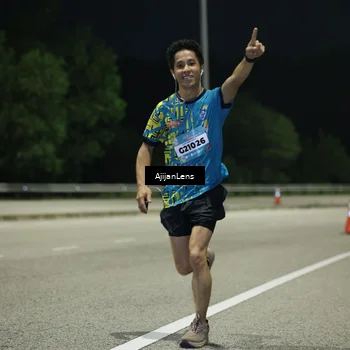 Runner Photo 5844042