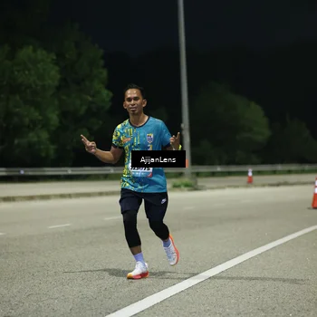 Runner Photo 5844096