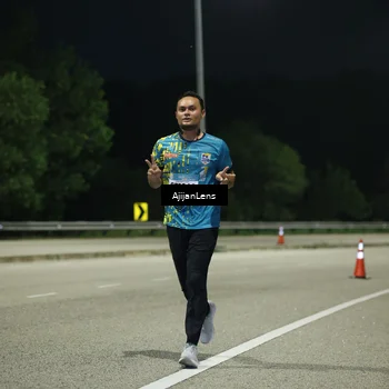 Runner Photo 5844140