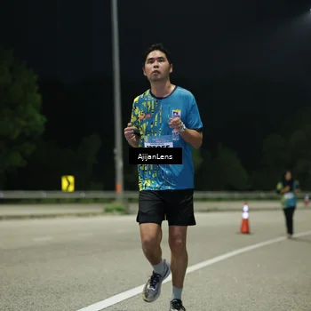 Runner Photo 5844399