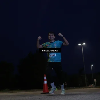Runner Photo 5844692