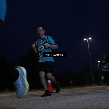 Runner Photo 5844754