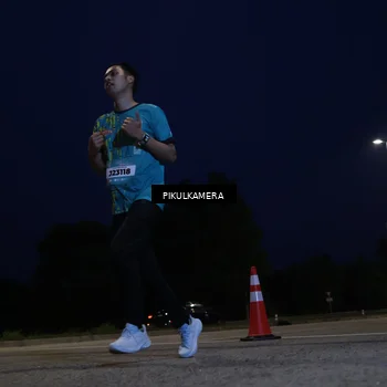 Runner Photo 5845006