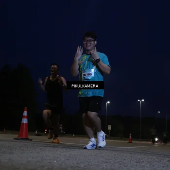 Runner Photo 5845021