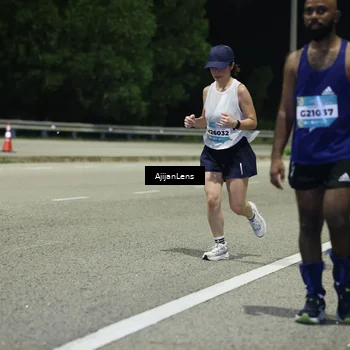 Runner Photo 5845101