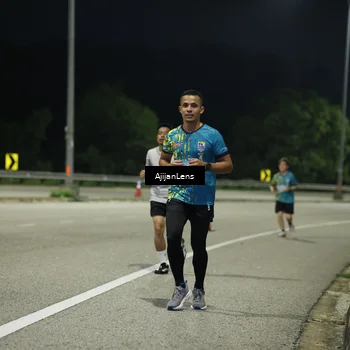 Runner Photo 5845201