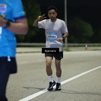 Runner Photo 5845249