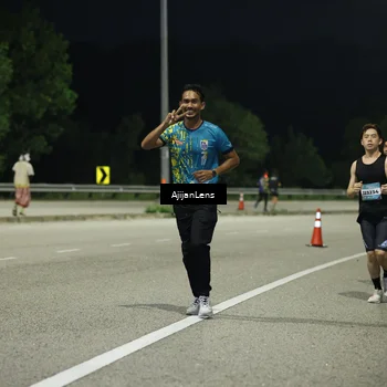 Runner Photo 5845290
