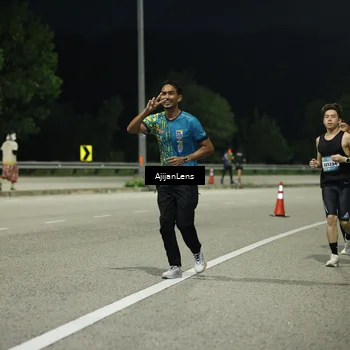 Runner Photo 5845292