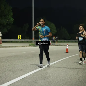 Runner Photo 5845315