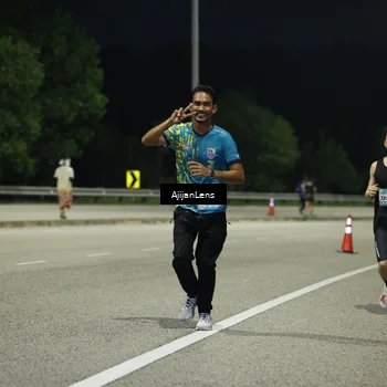 Runner Photo 5845345