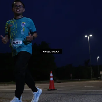 Runner Photo 5845348