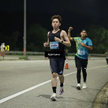Runner Photo 5845367