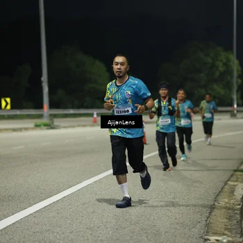 Runner Photo 5845465