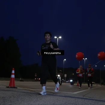 Runner Photo 5845762
