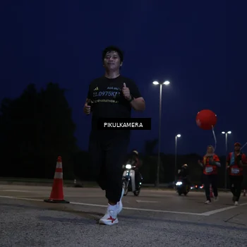 Runner Photo 5845791