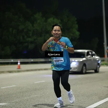 Runner Photo 5845949