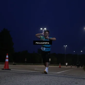 Runner Photo 5845990