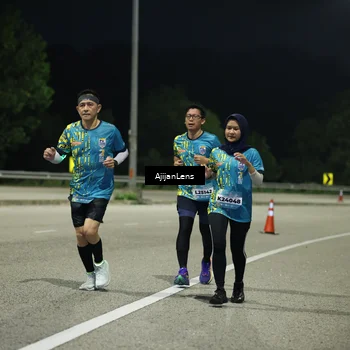 Runner Photo 5846045