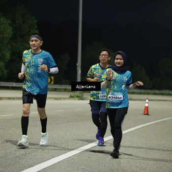 Runner Photo 5846058
