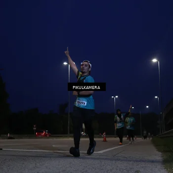 Runner Photo 5846066