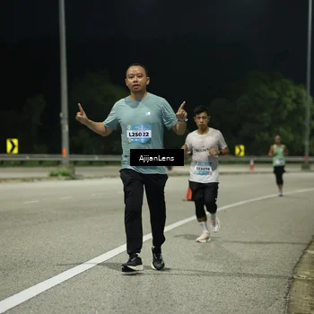 Runner Photo 5846137