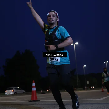 Runner Photo 5846140